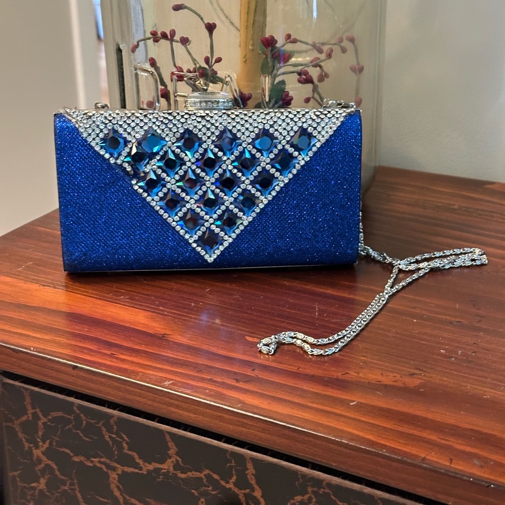 Elegant Blue Clutch with Rhinestone Accents and Chain Shoulder Strap DAMAGED
